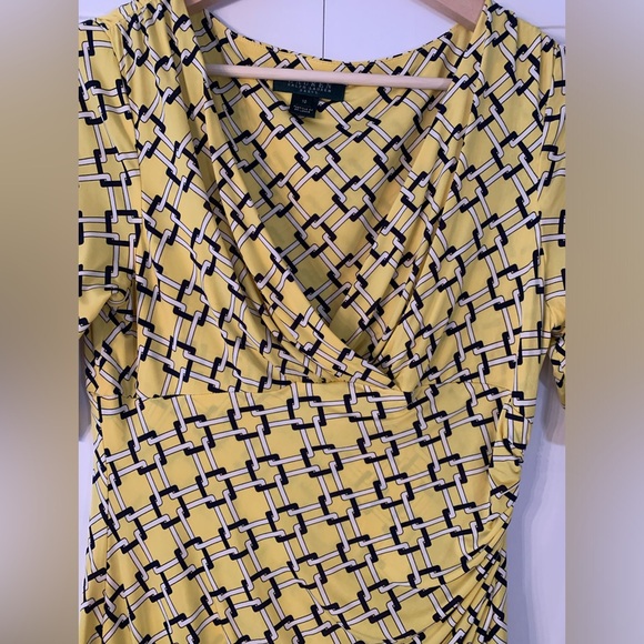 Lauren Ralph Lauren Dress Size 10 Faux Wrap Cinched Side Yellow Squares Midi - Picture 4 of 13